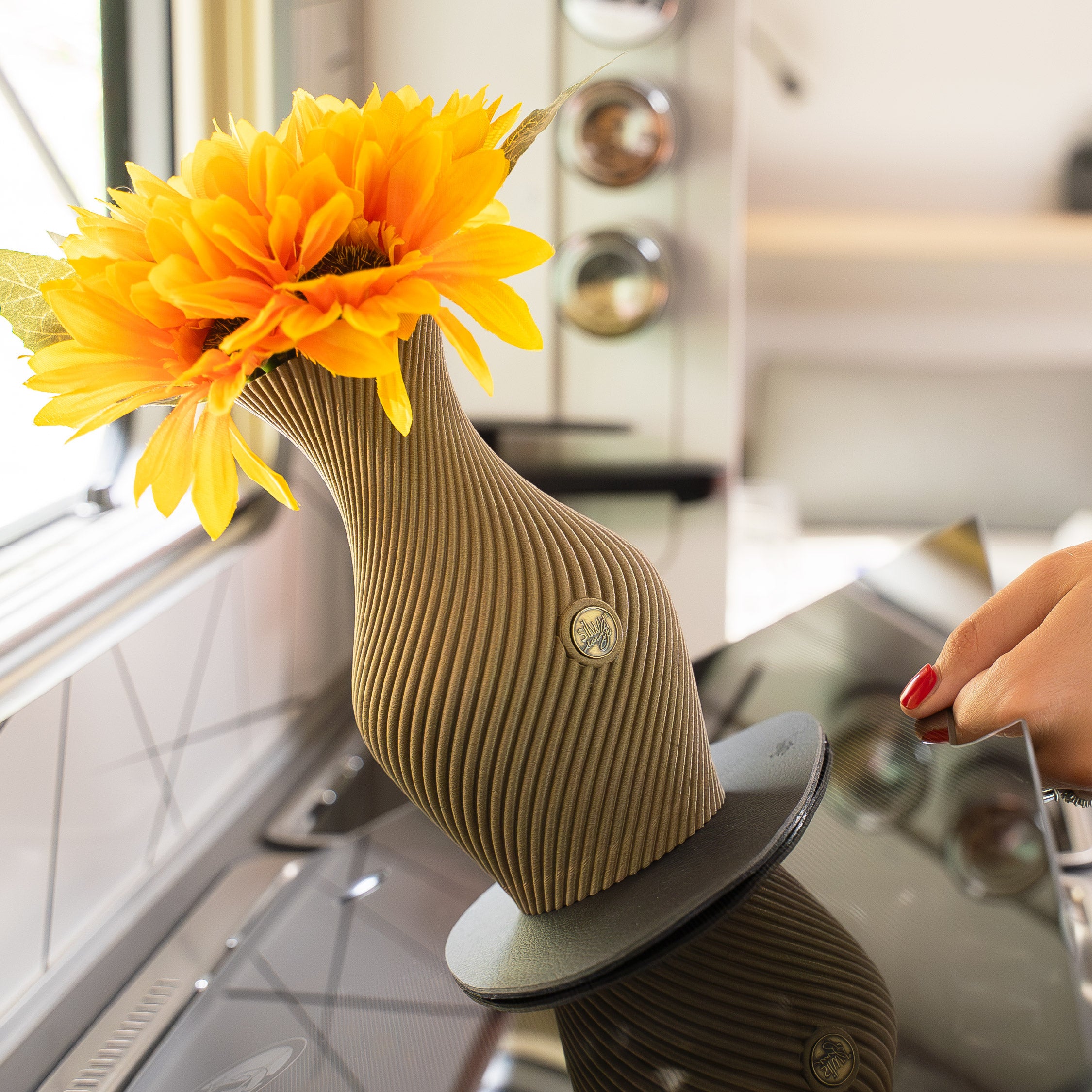 Vase magnétique FLOW SABLE DU DÉSERT