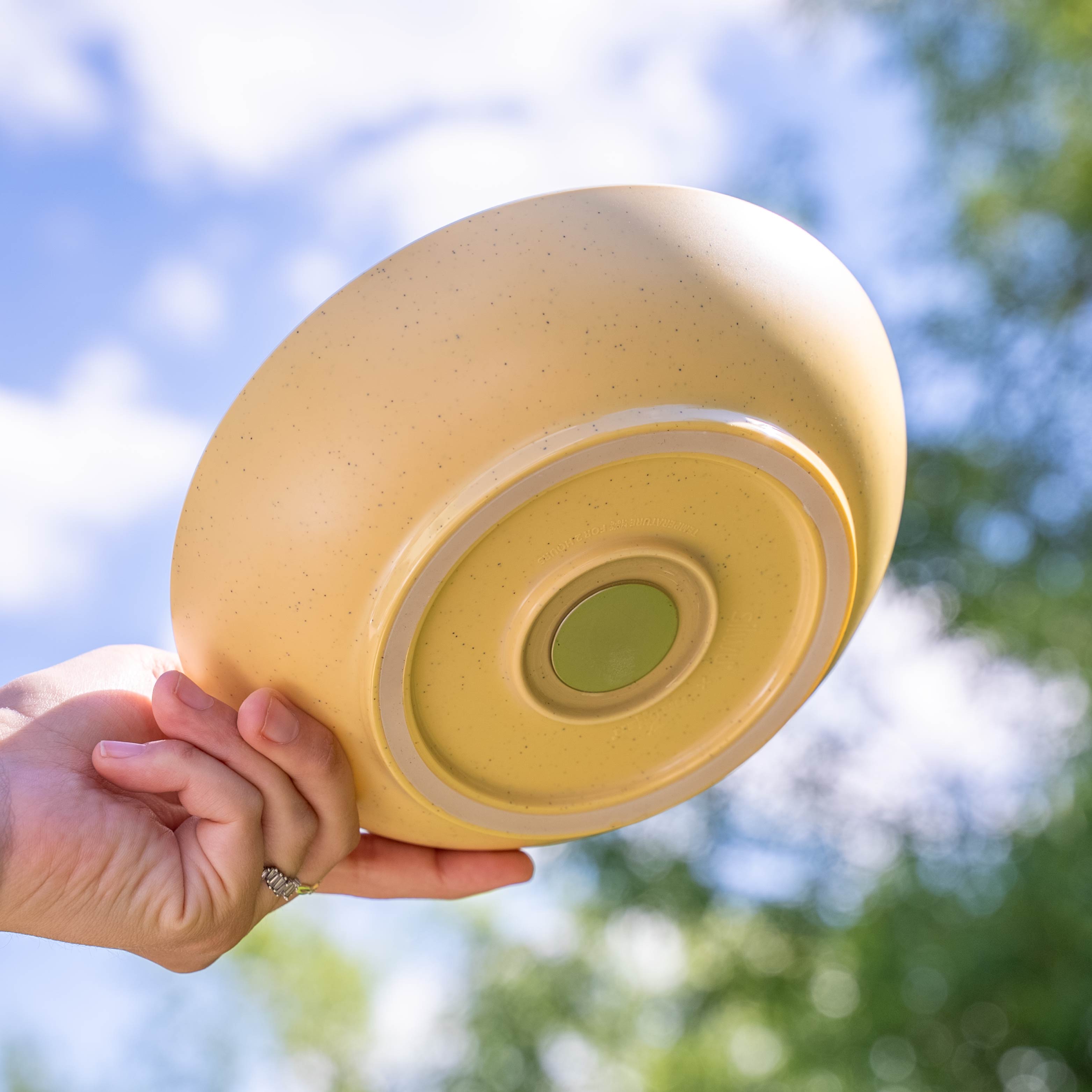 Magnet-Kunststofffoodbowl yellow von unten