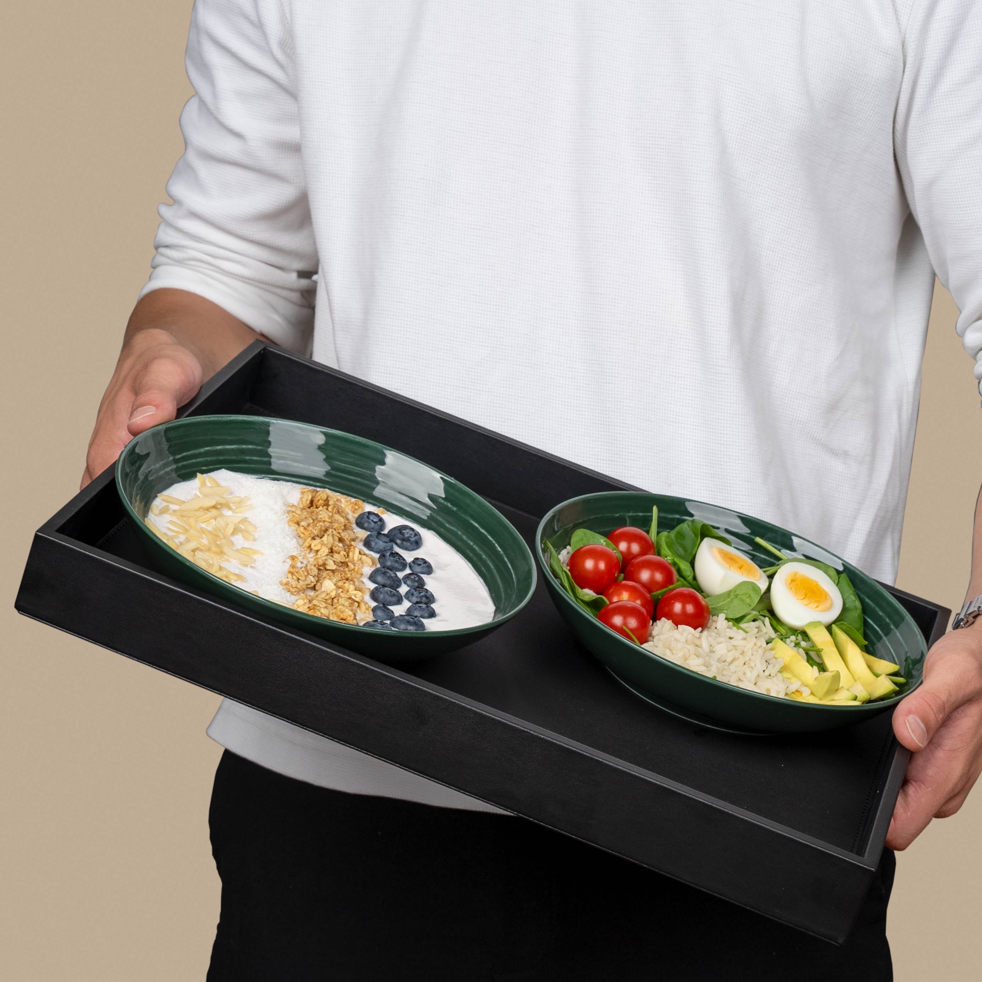 Magnet-Bowls werden durch metallisches Tablett selbst in Schräglage fixiert