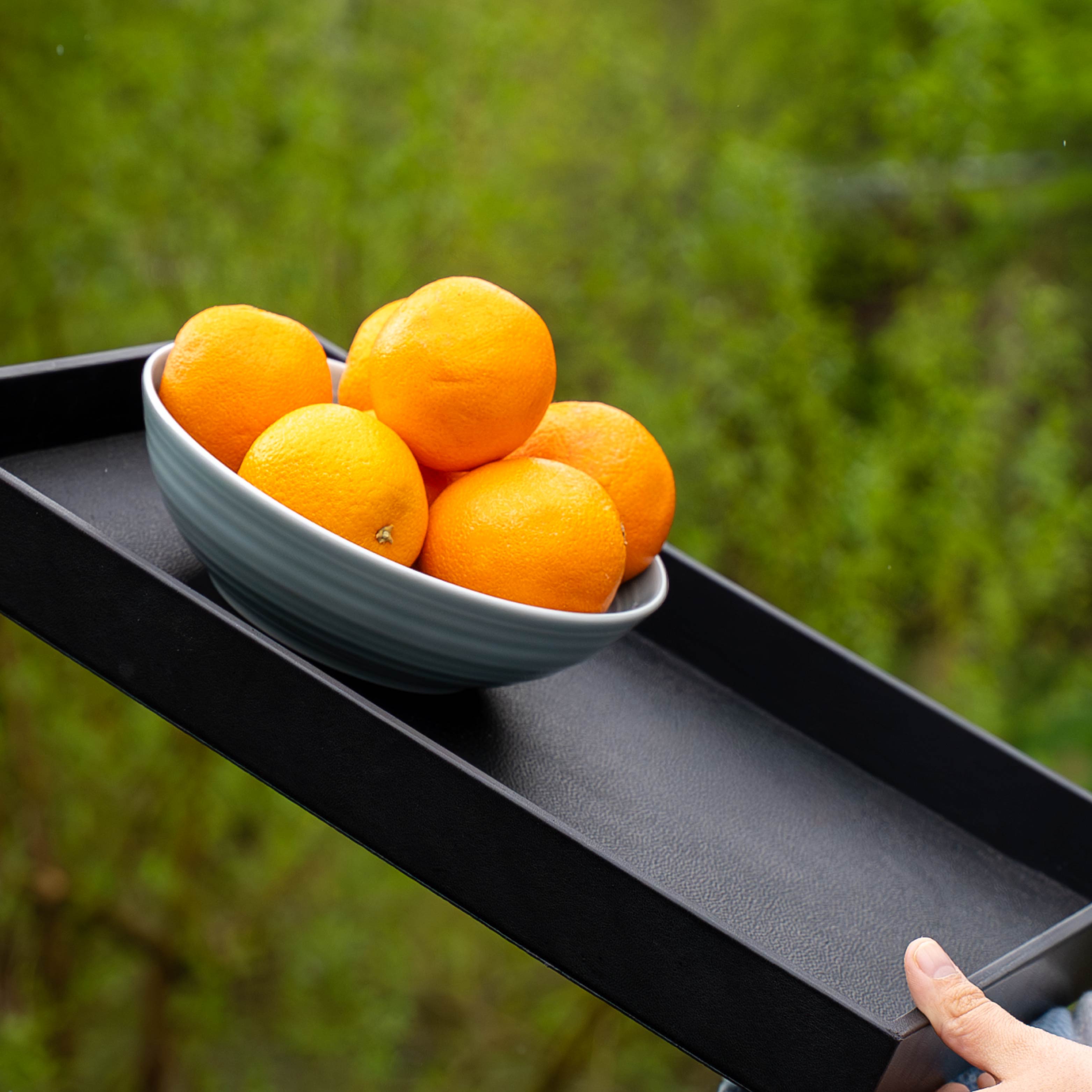 Magnet-Porzellan-Foodbowl 20 cm cyan auf Tablett