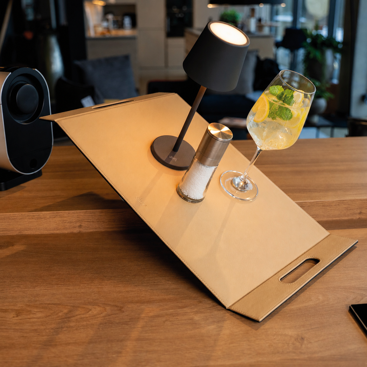 Metall-Tablett FLIP