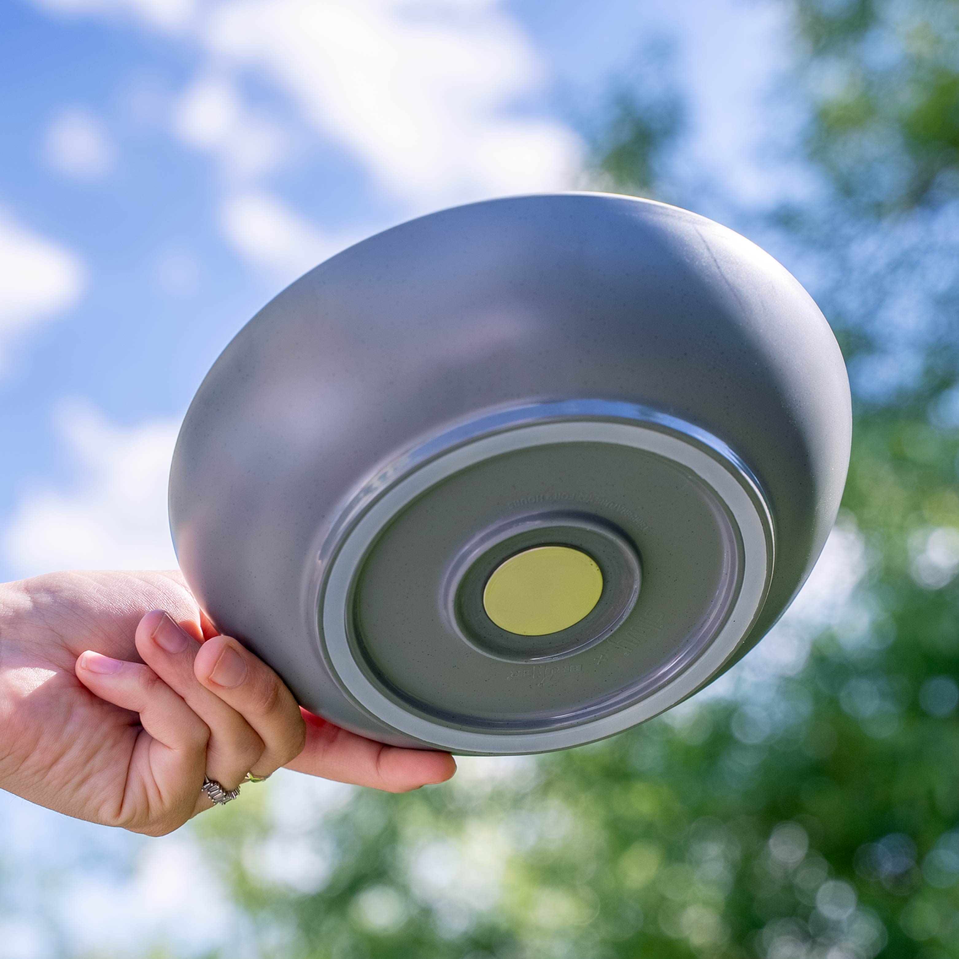 Magnet-Kunststofffoodbowl grey von unten