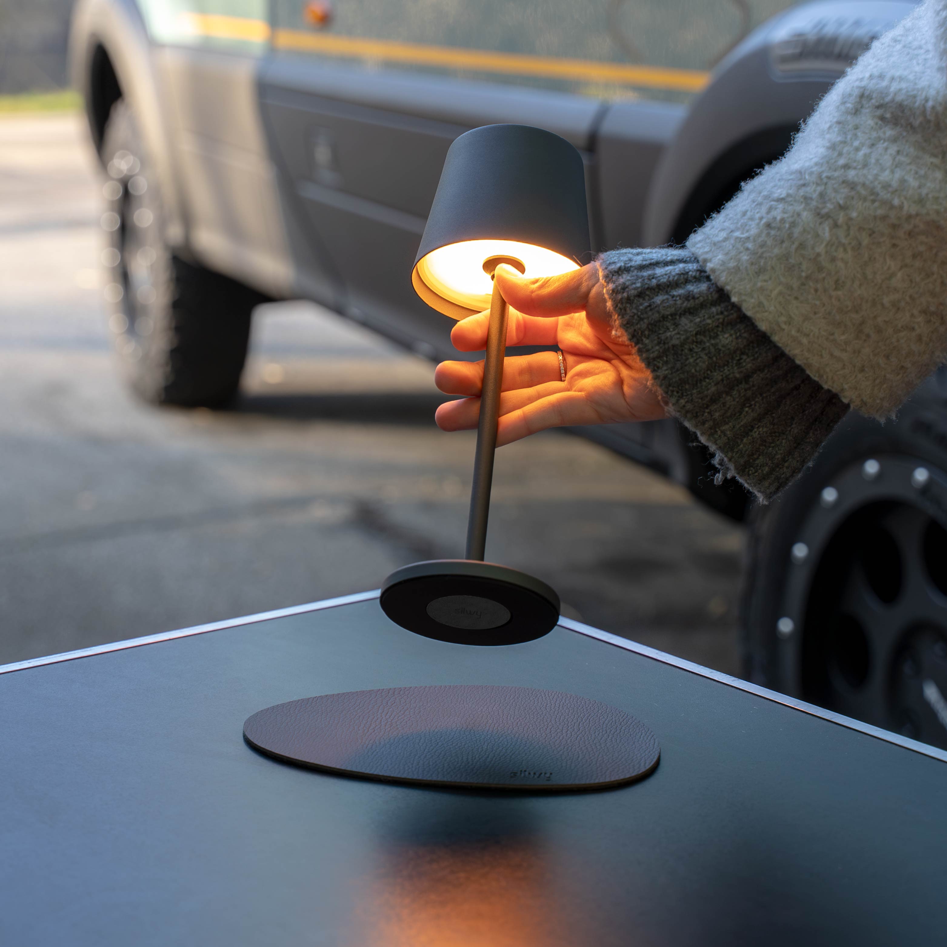 Magnet-Leuchte L GREY inkl. Platzset