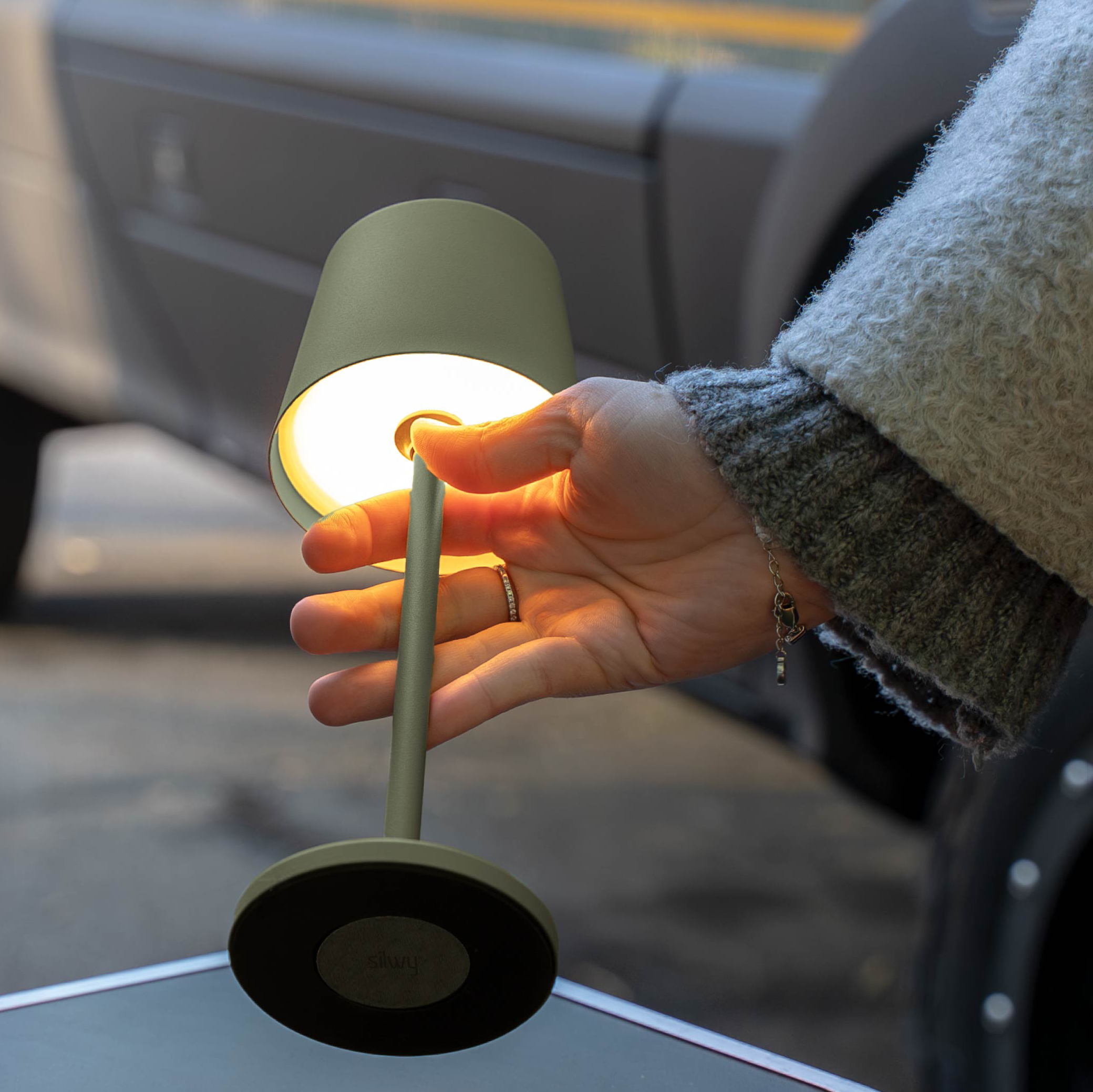 Magnet-Leuchte L SAGE ohne Platzset