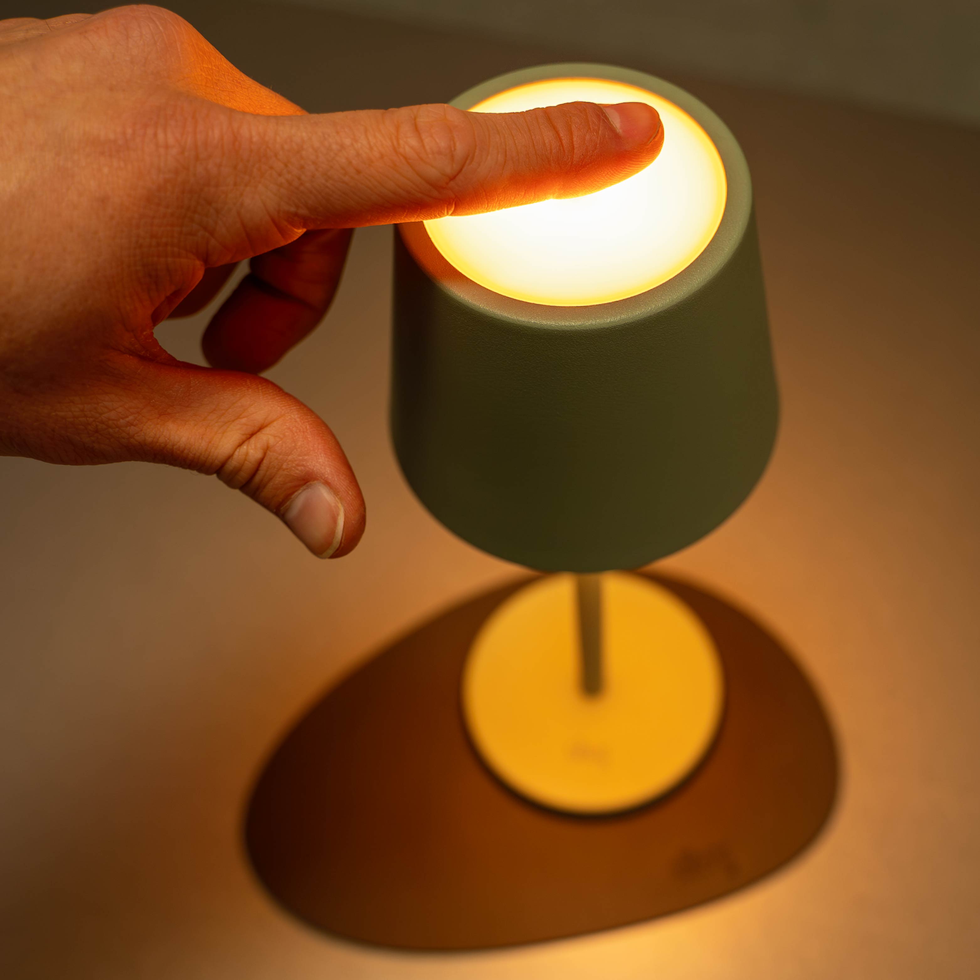 Magnet-Leuchte L SAGE inkl. Platzset