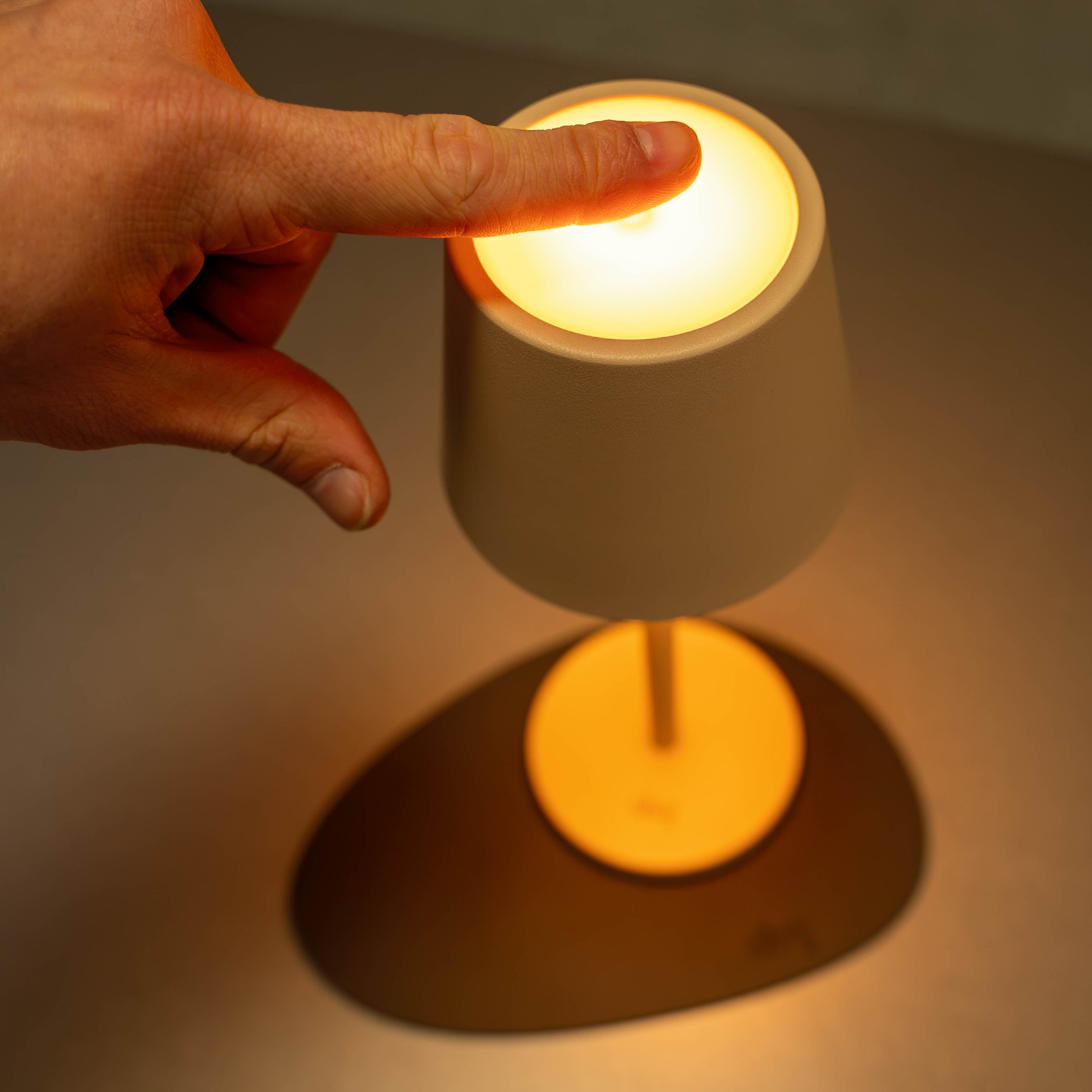 Magnet-Leuchte L SAND inkl. Platzset