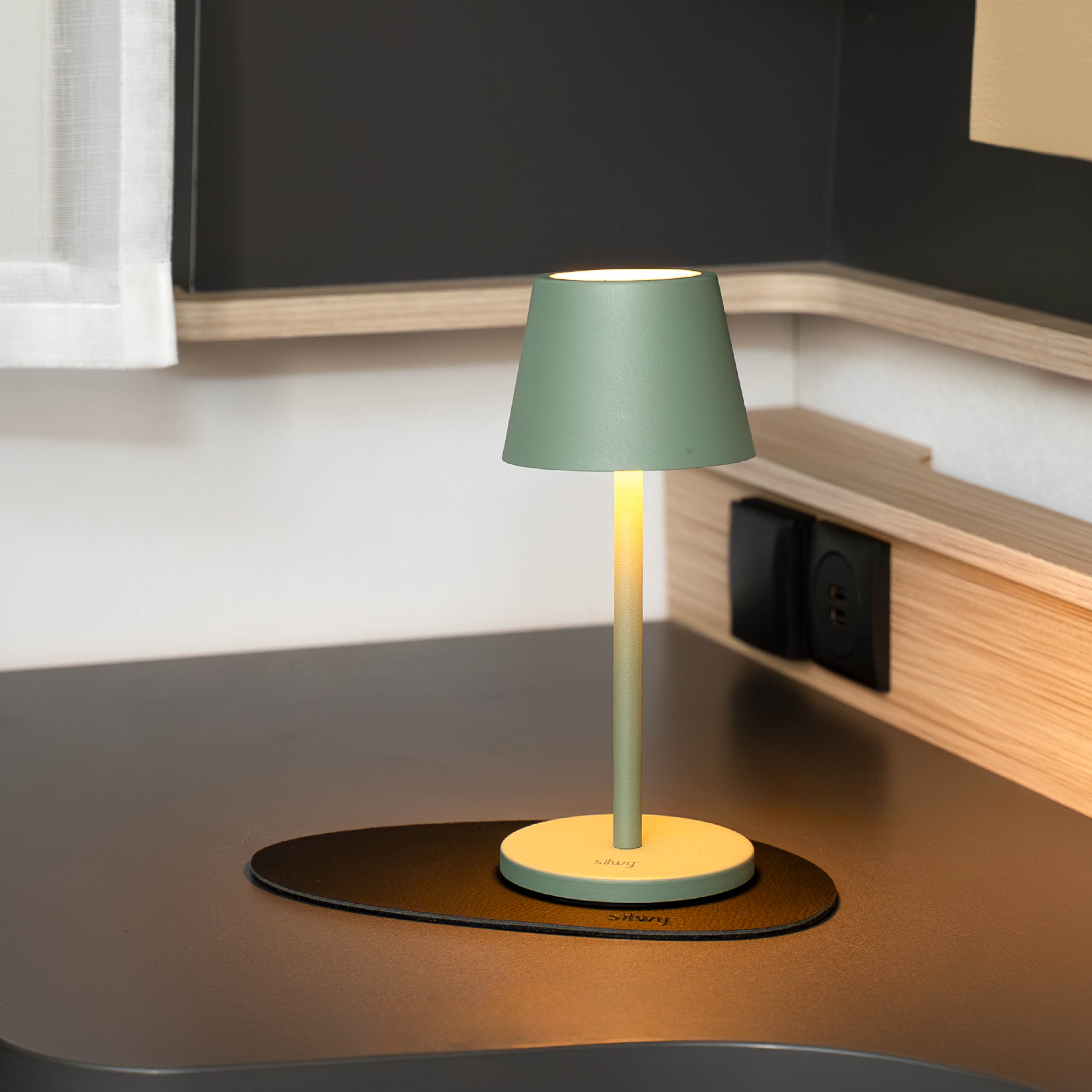 Magnet-Leuchte S SAGE inkl. Platzset
