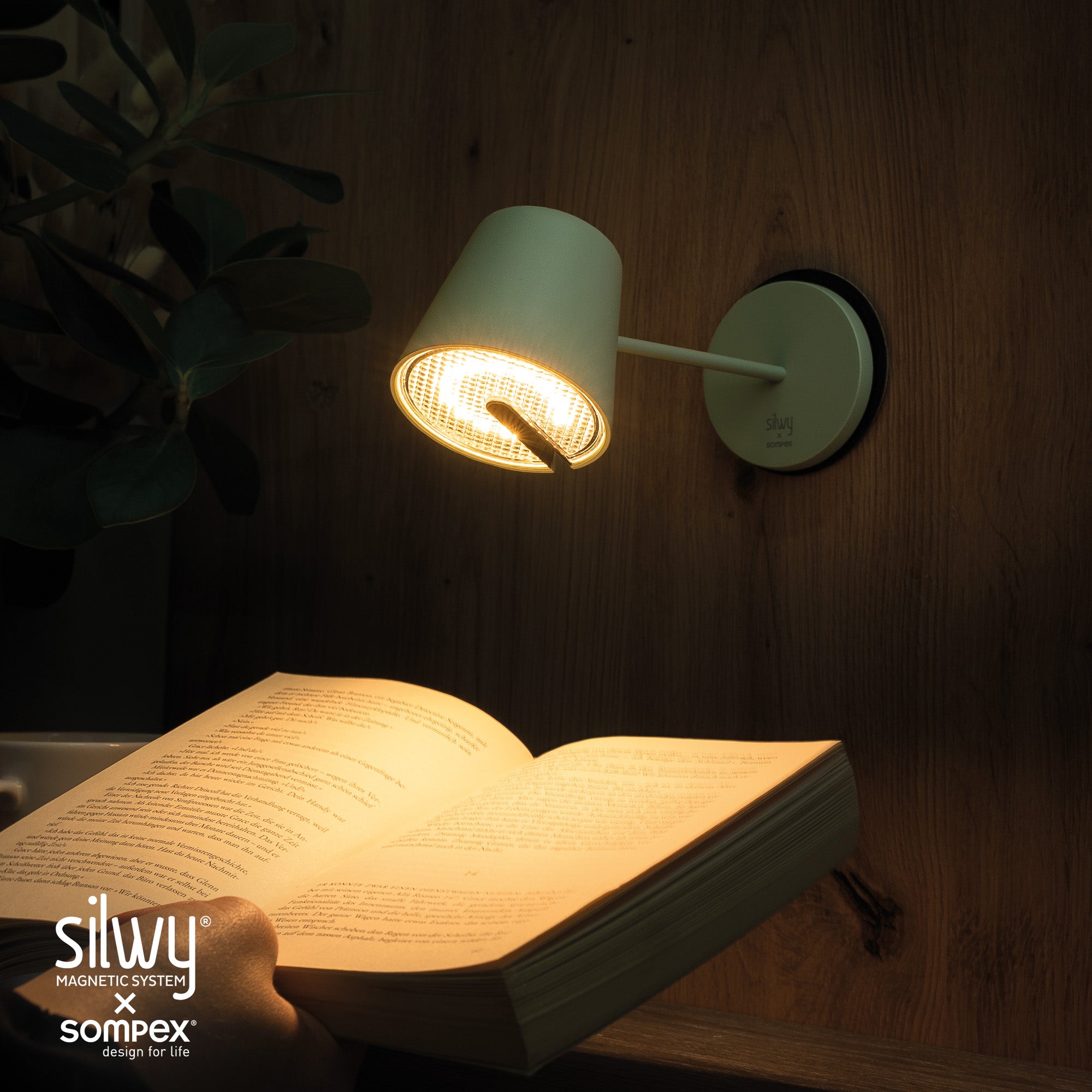 Grüne sompex Tische- und Wandleuchte mit 3M-Pad fixiert