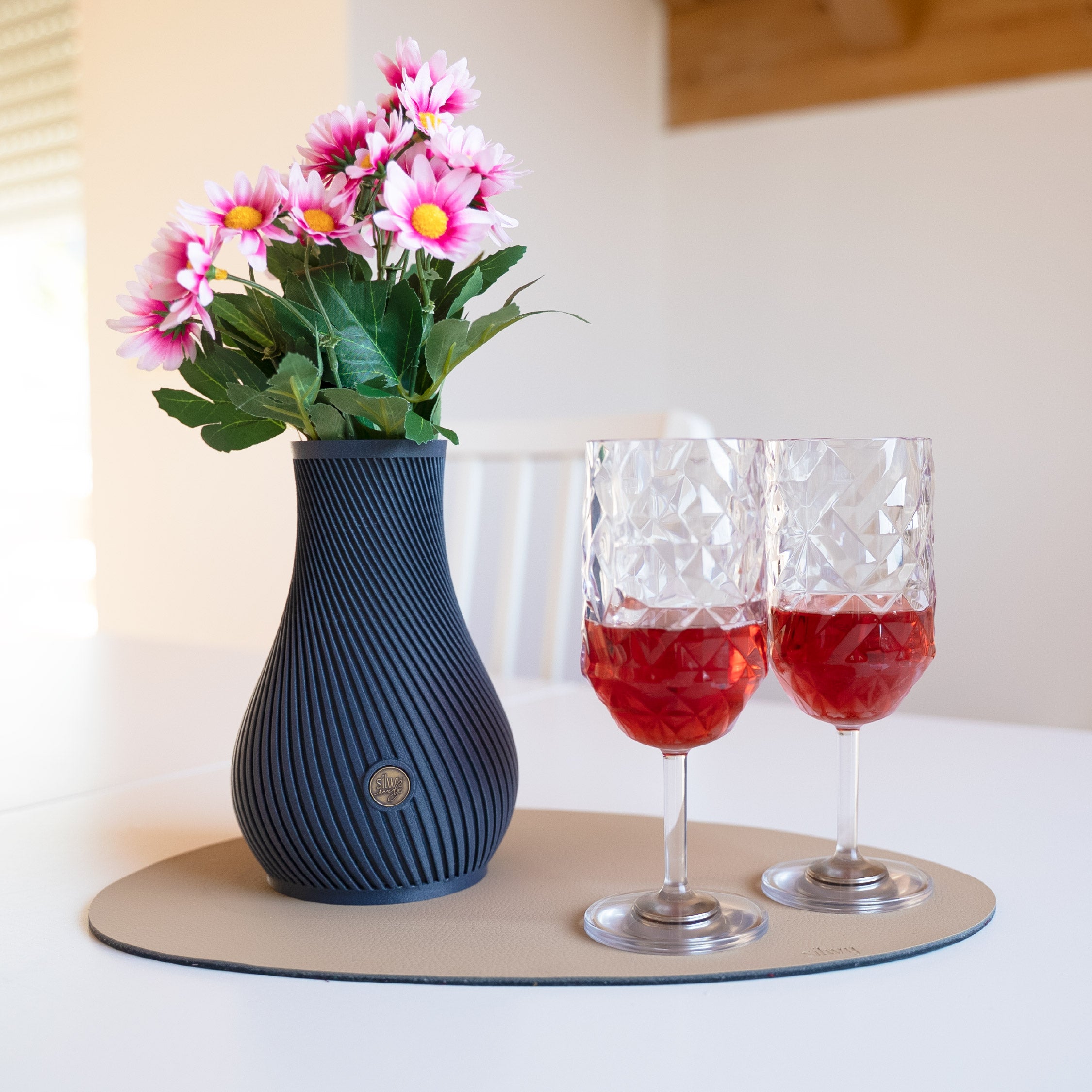 Vase magnétique PURE GRIS FONCÉ