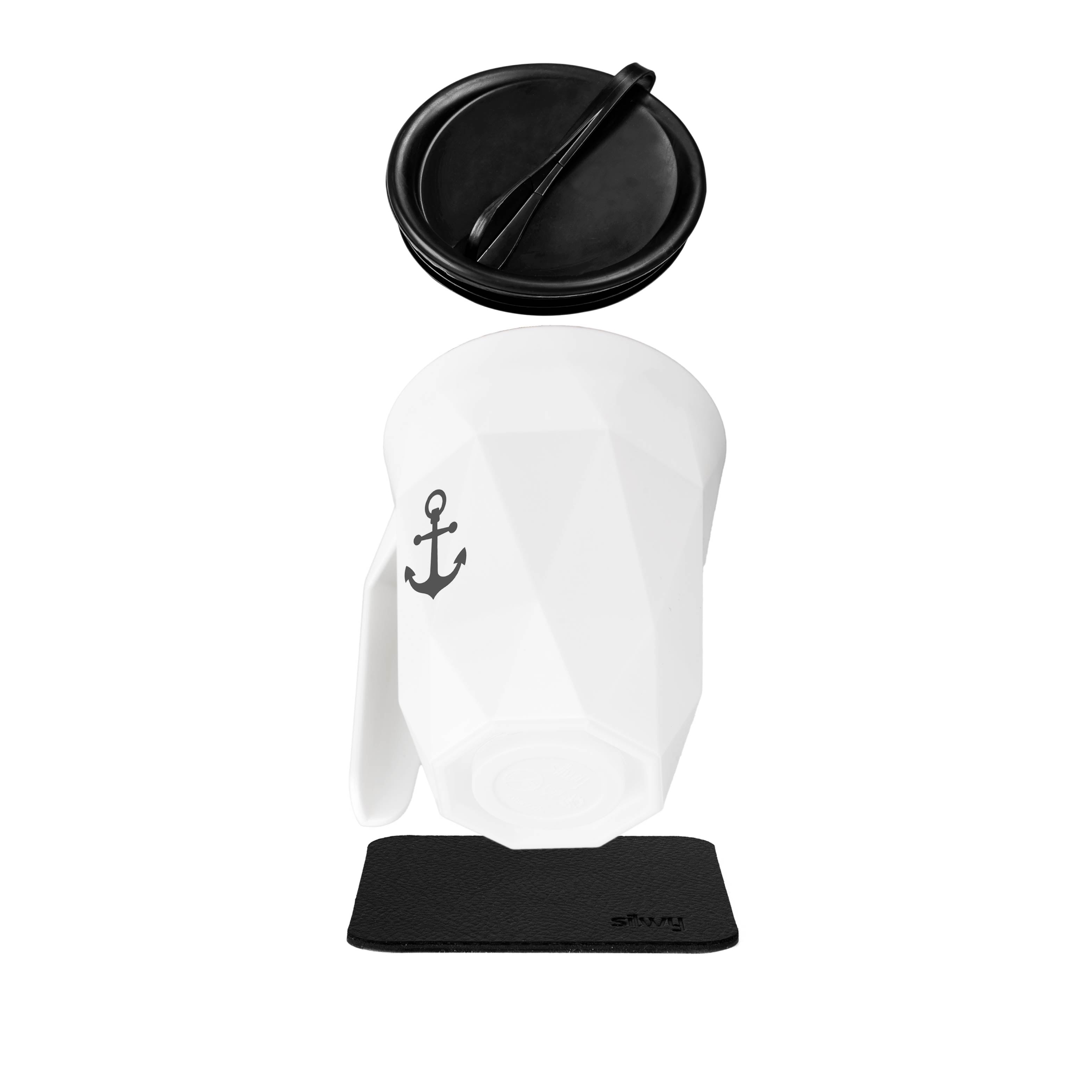 Magnet-Kunststofftasse TO-GO in Einzelteilen - schwarzer Deckel, weiße Tasse und quadratischem Metall-Nano-Gel-Pad in schwarz 