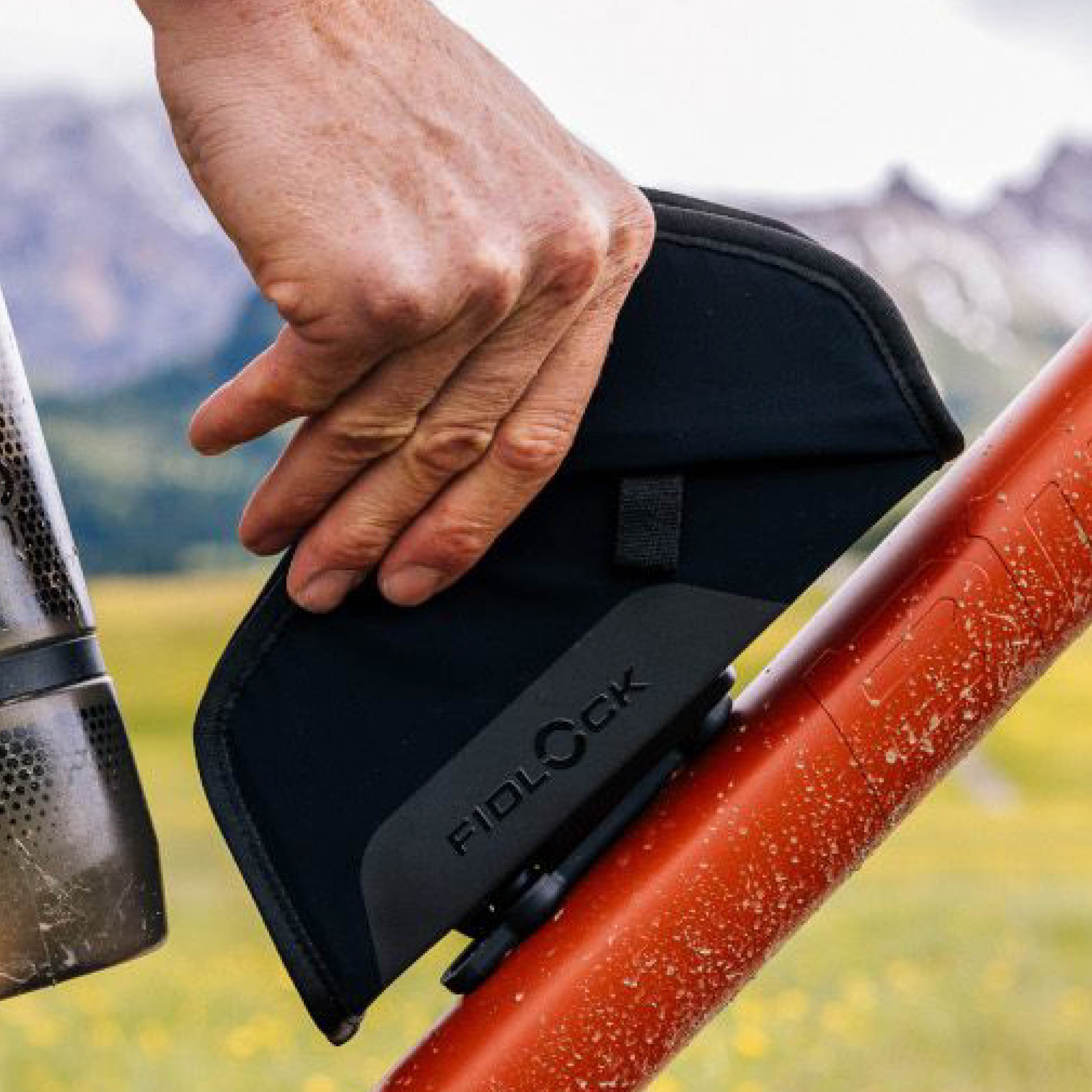 Magnet-Tasche FIDLOCK TWIST essential bag BLACK inkl. bike base