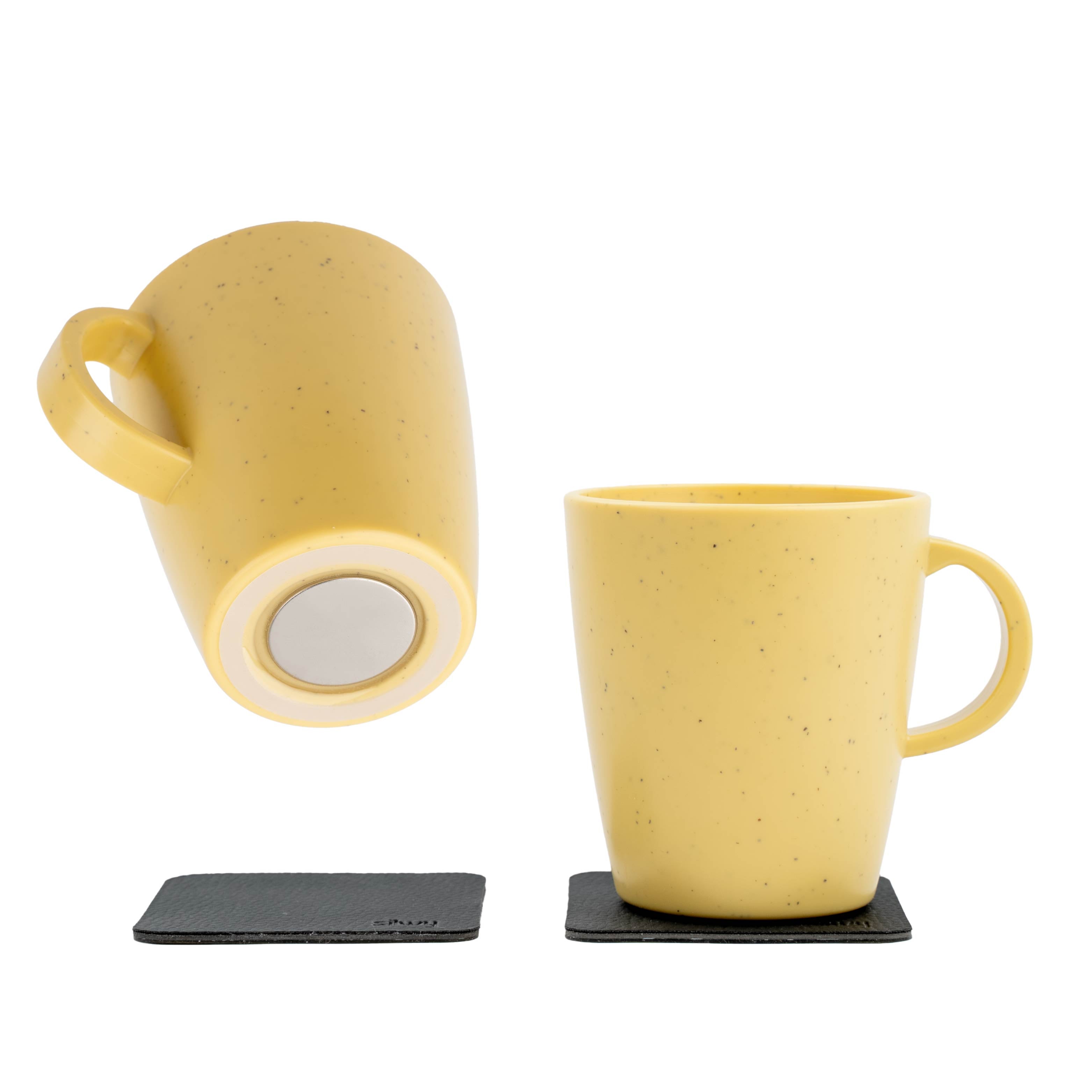 Magnet-Kunststofftassen white Freisteller-Bild