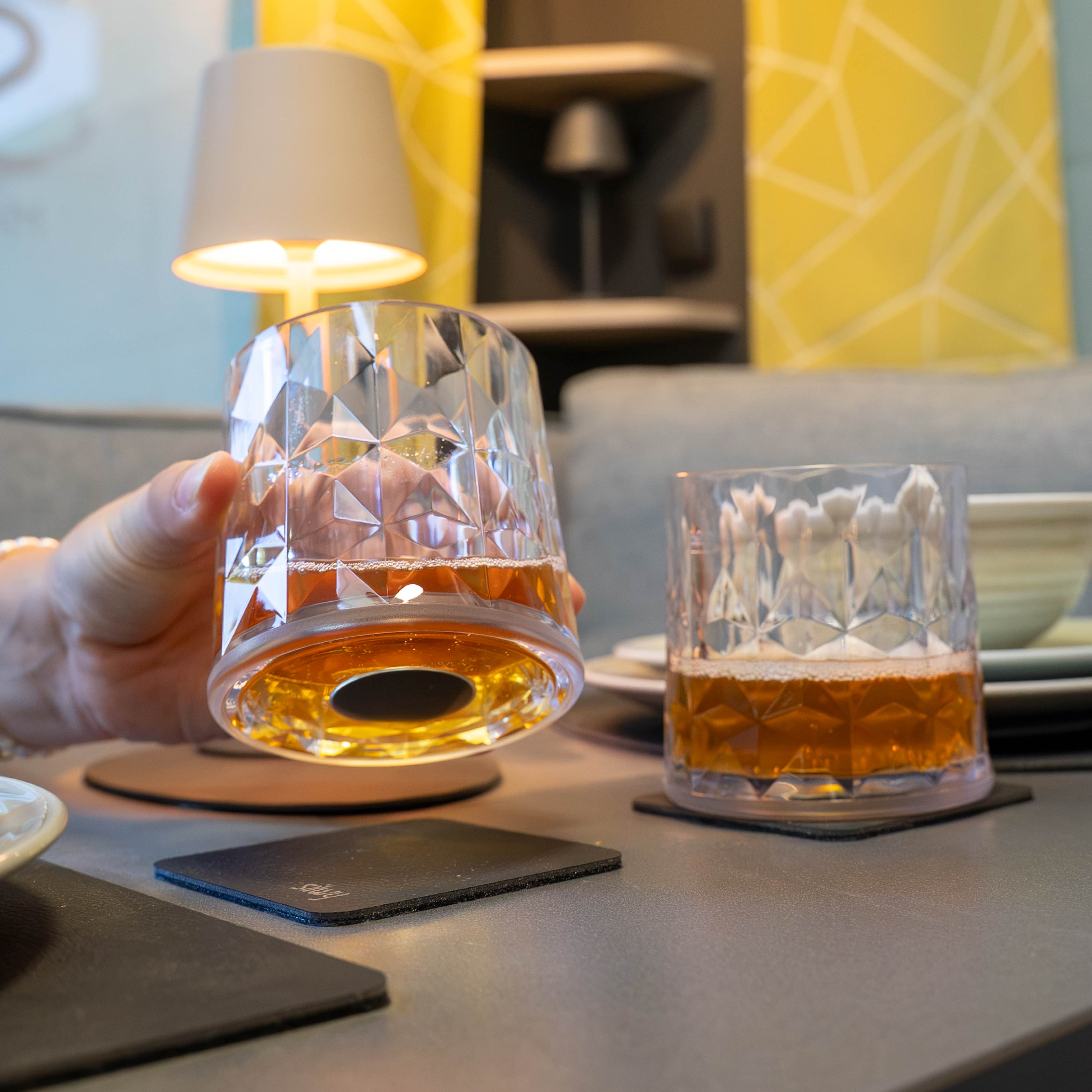 Verres en plastique aimantés TUMBLER TRANSPARENT