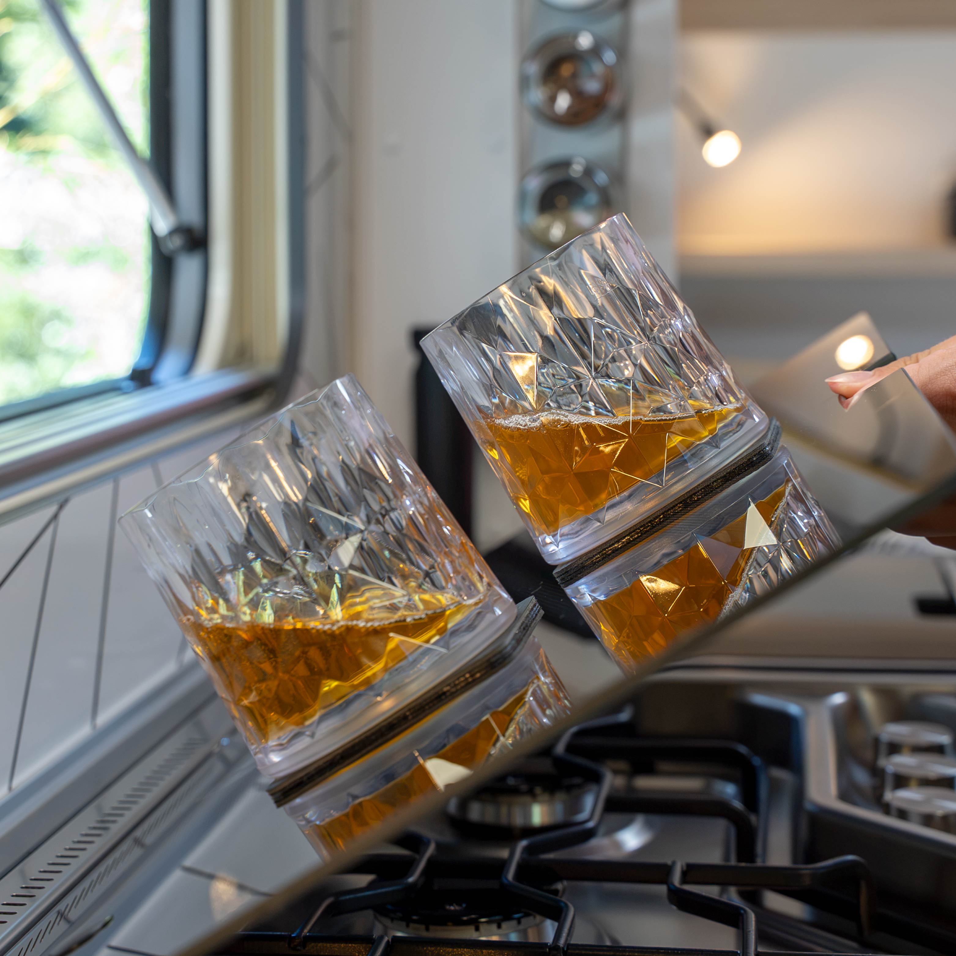 Verres en plastique aimantés TUMBLER TRANSPARENT