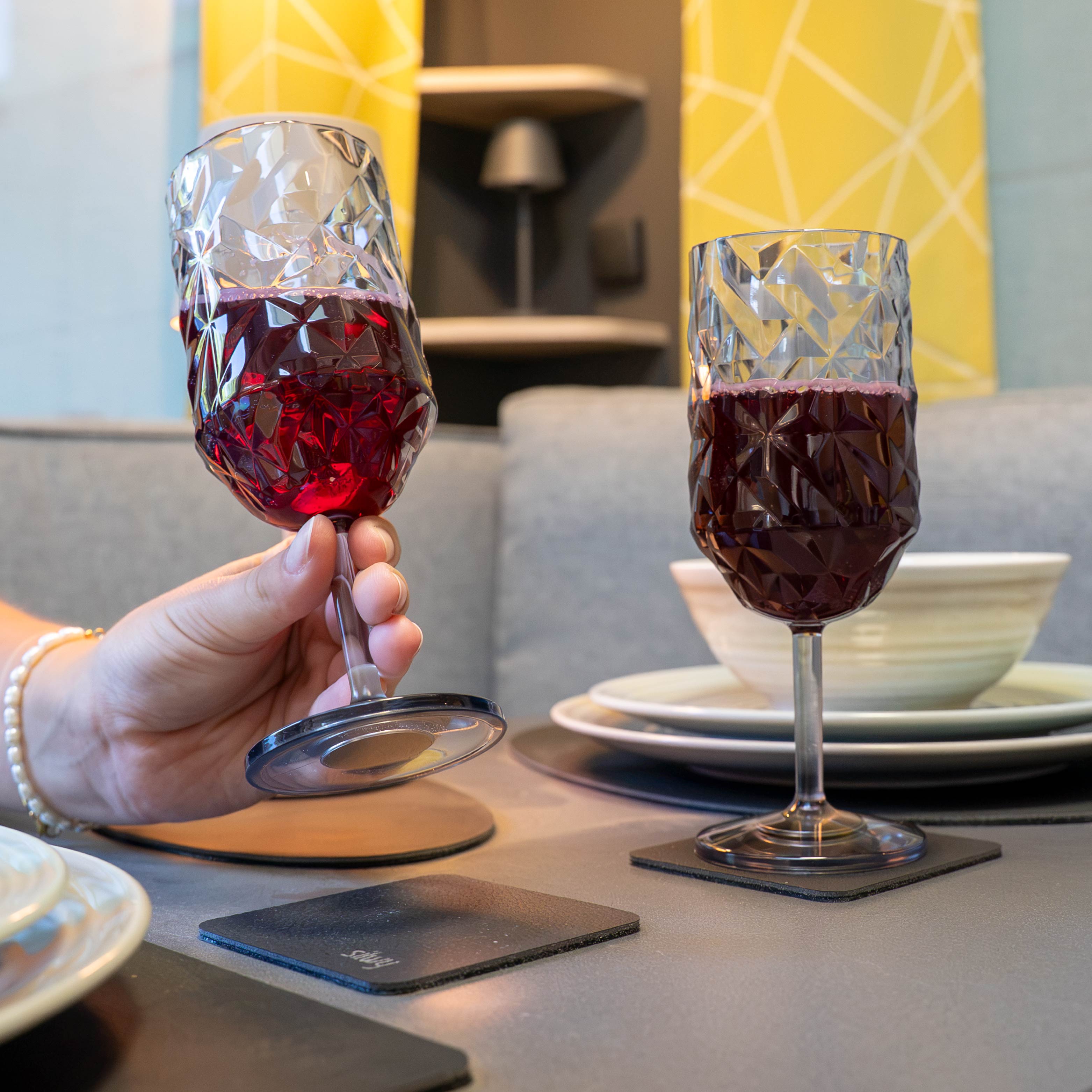 Verres en plastique aimantés WEIN CLEAR PRISMA