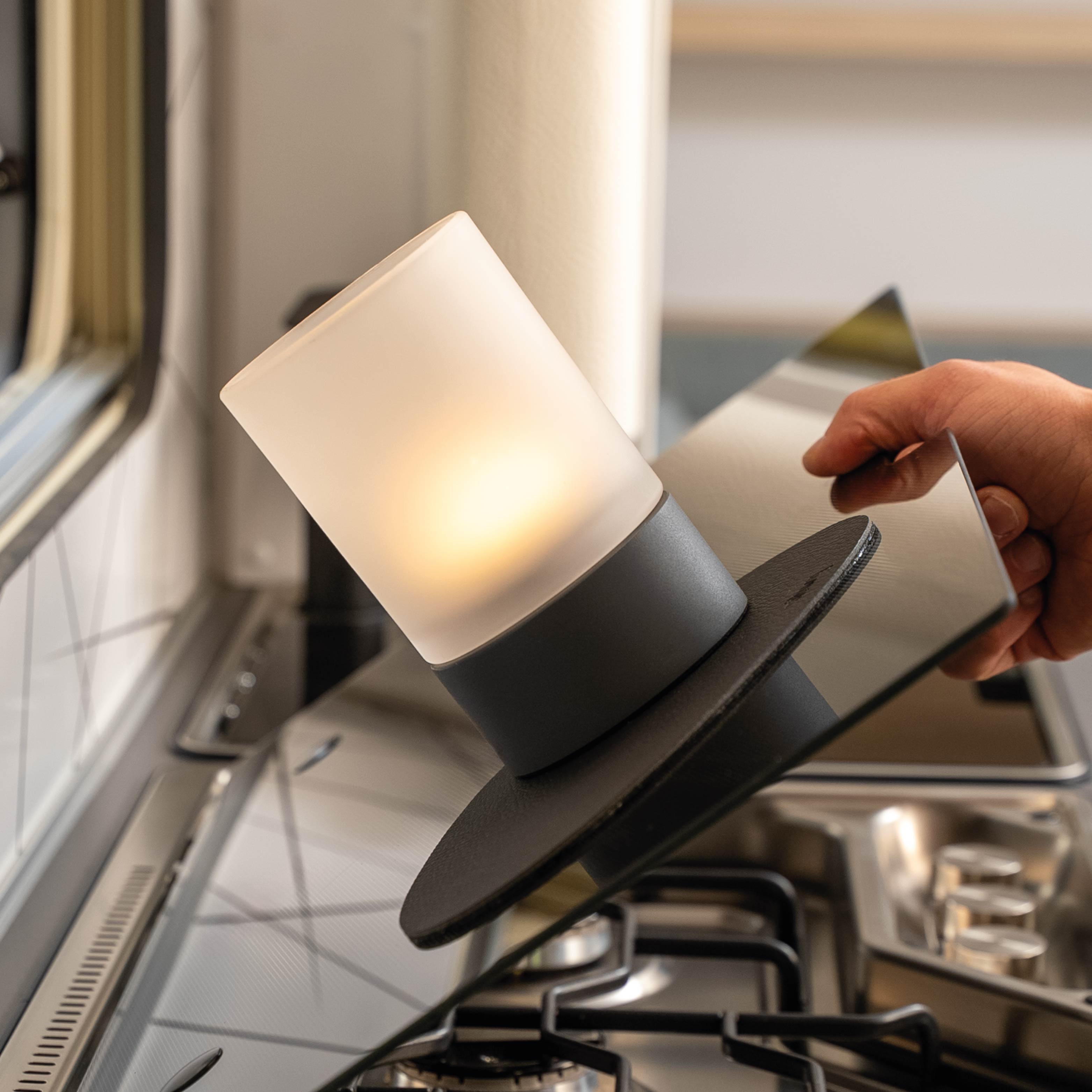 Magnet-Windlicht WHITE inkl. Platzset