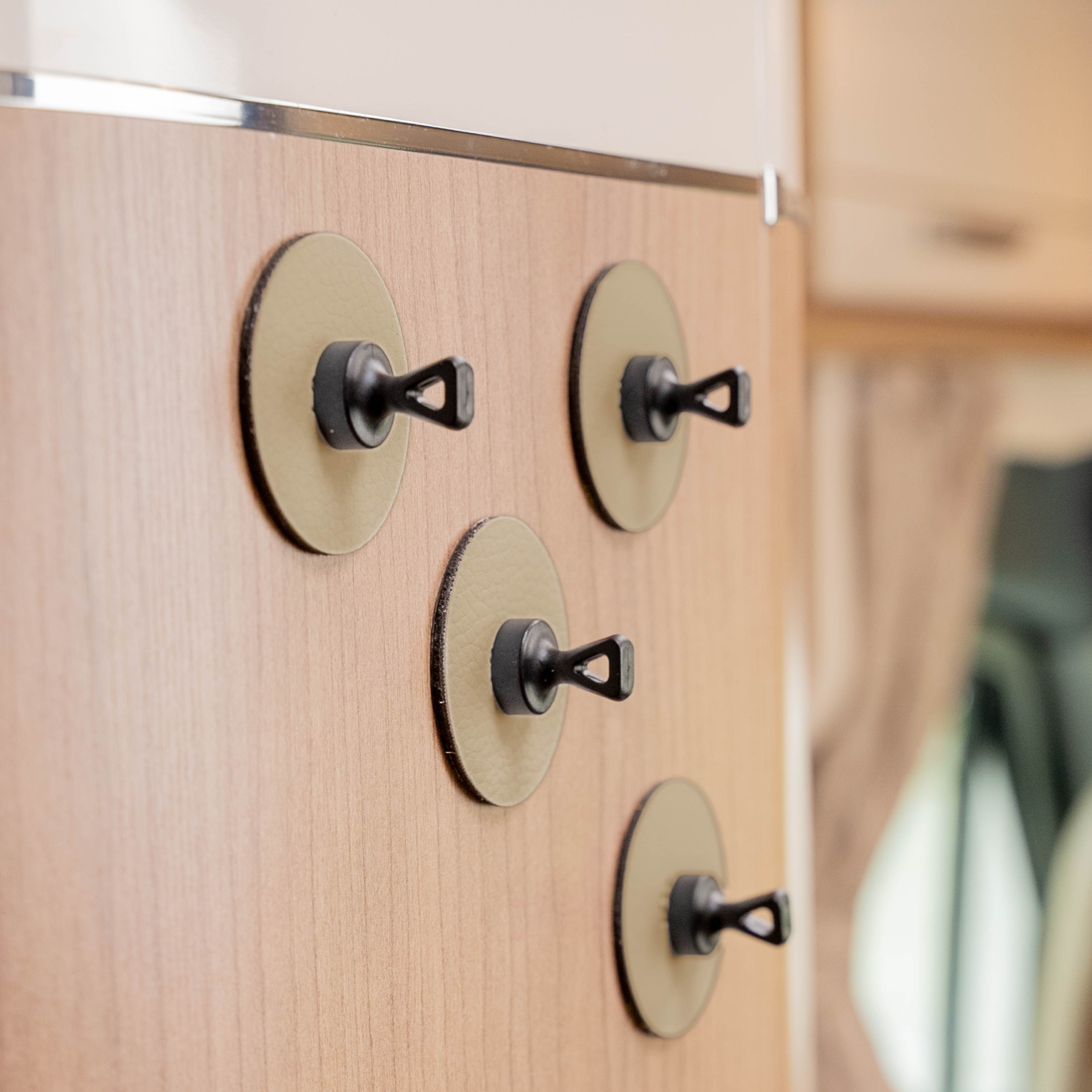 Magnet-Pins FLEX inkl. Pads BEIGE